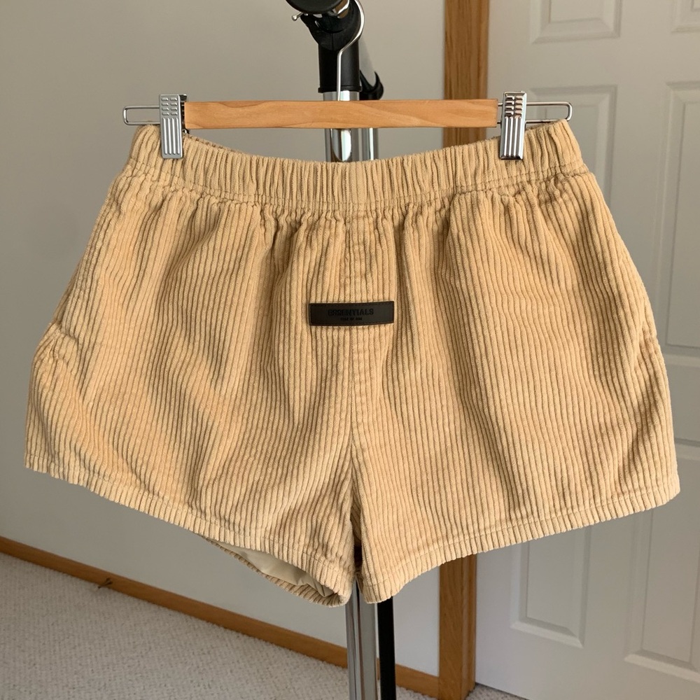 Essentials Fear of God Corduroy Dock Short Small